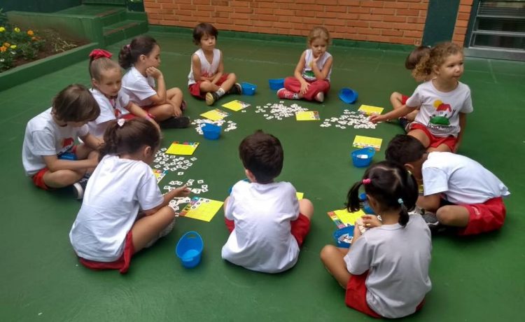 Iniciando o letramento na turma do infantil III